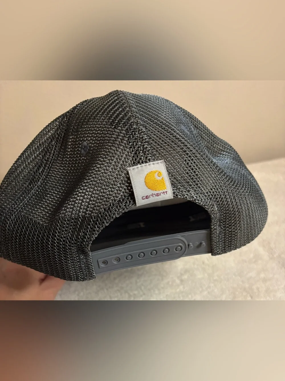 Carhartt details specs
